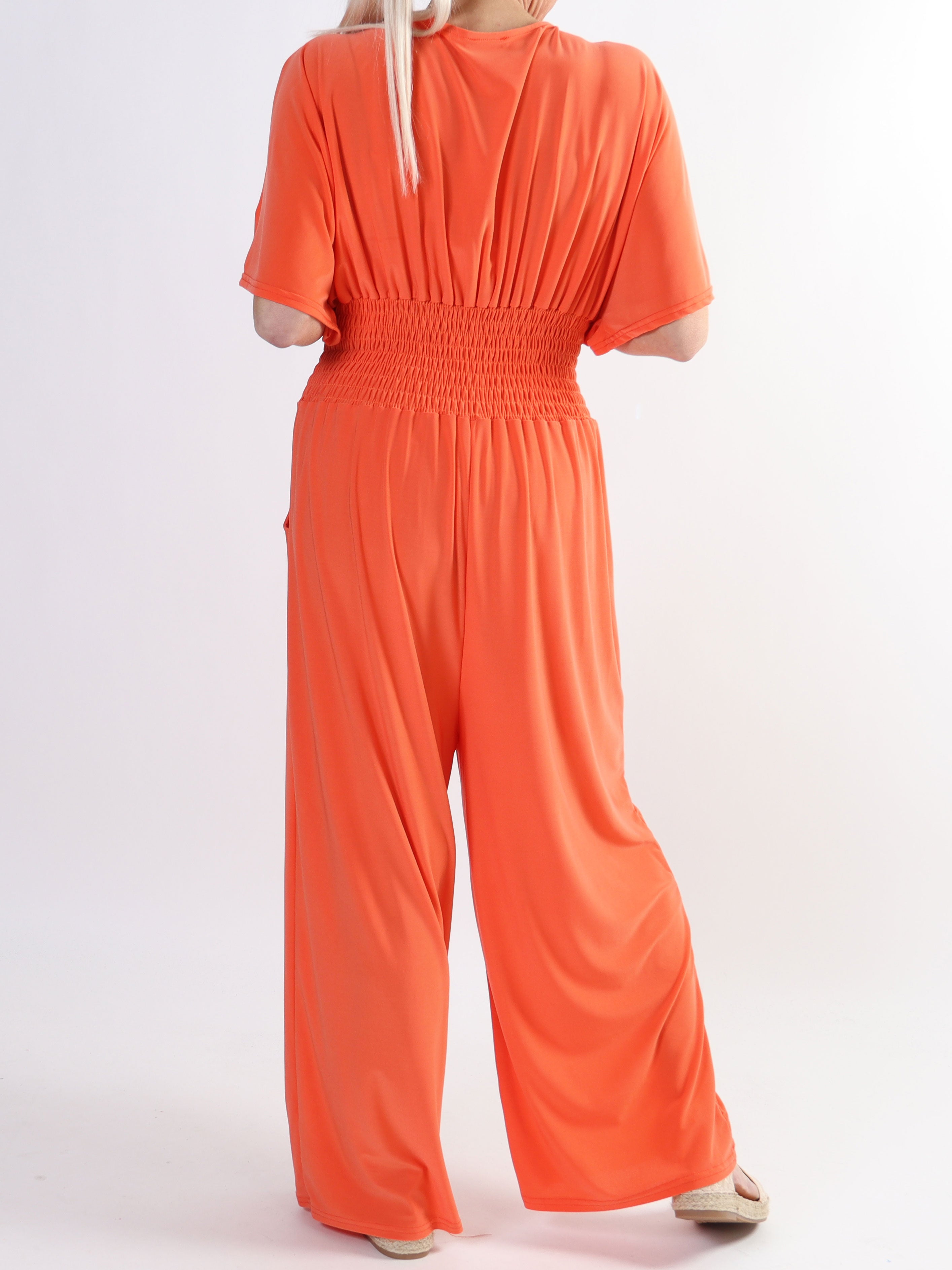 Pams Plain Jumpsuit - Elastisk ensfarvet plus size buksedragt